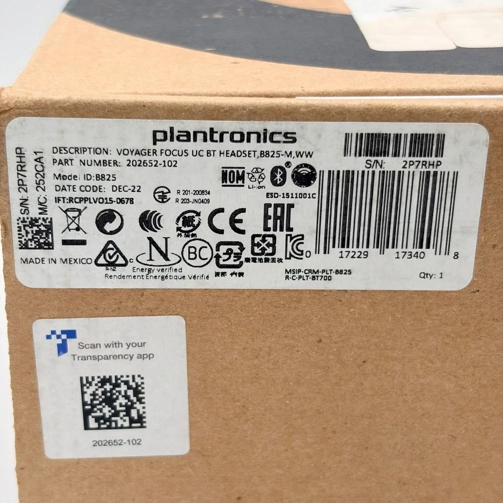 NEW OPEN BOX Plantronics Poly Voyager Focus UC B825 Bluetooth Headset Black READ
